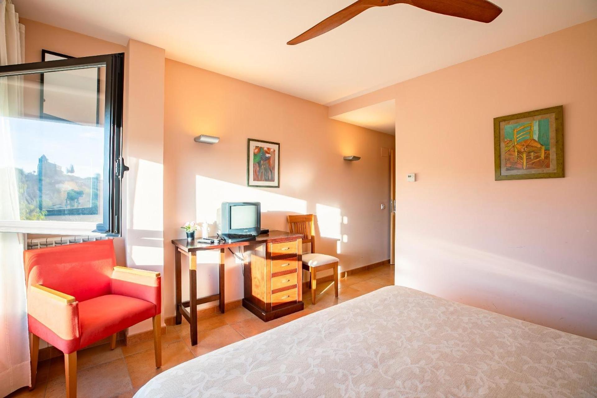 Hotel Era Conte Bierge Exteriör bild